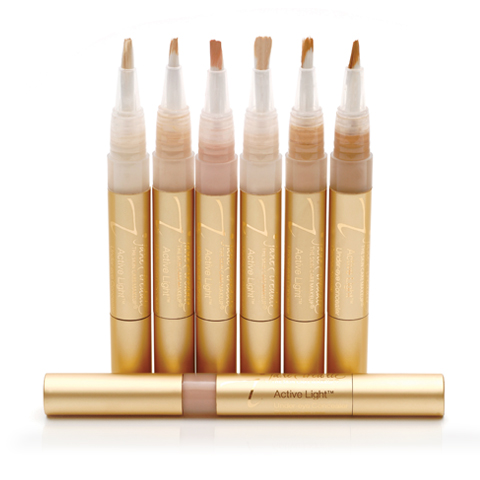 Корректор для глаз с дозатором / Active Light Under-eye Concealer